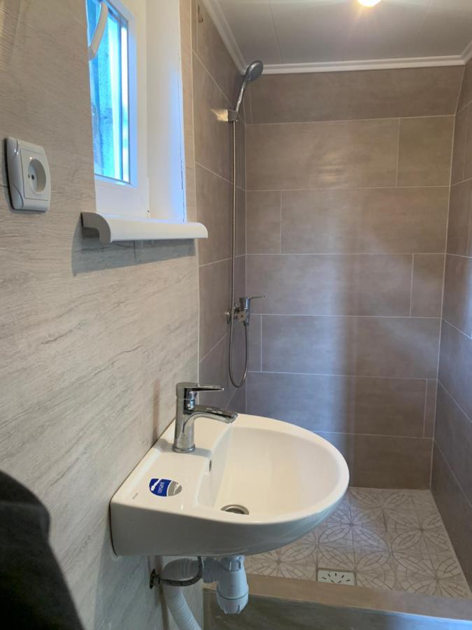 Вуличок Apartment Камианец-Подилский Екстериор снимка